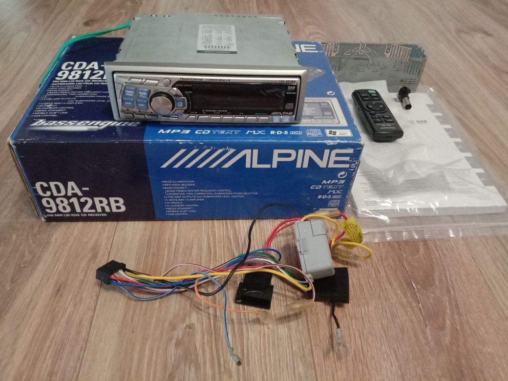 Alpine 9812 RB новий процесорний.