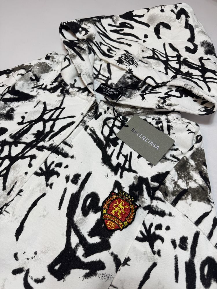 Зіп худі Balenciaga Graffiti White Skater Zip up L