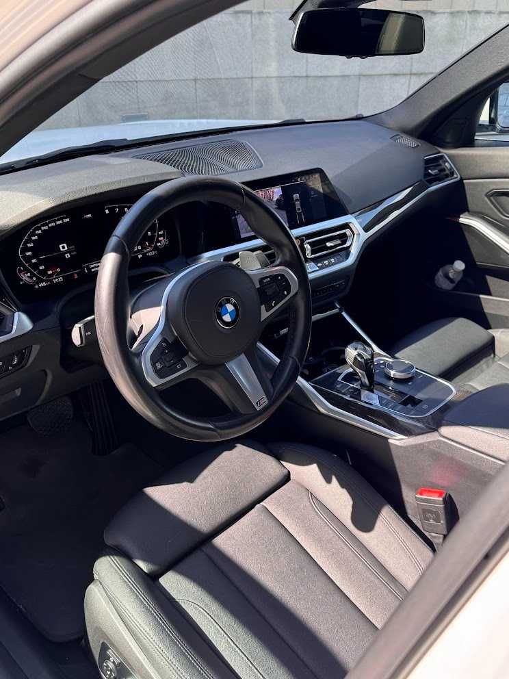 BMW g20 330i  2019