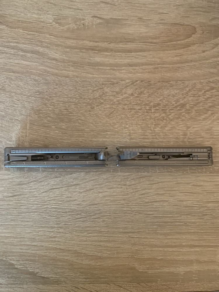 Мультитул Leatherman Titanium