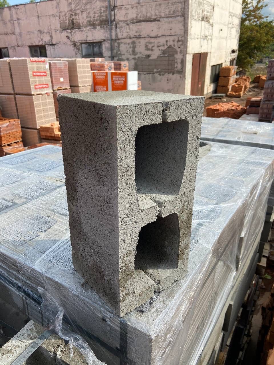 Шлакоблок, стіновий шлакоблок, простінковий, бетонний блок