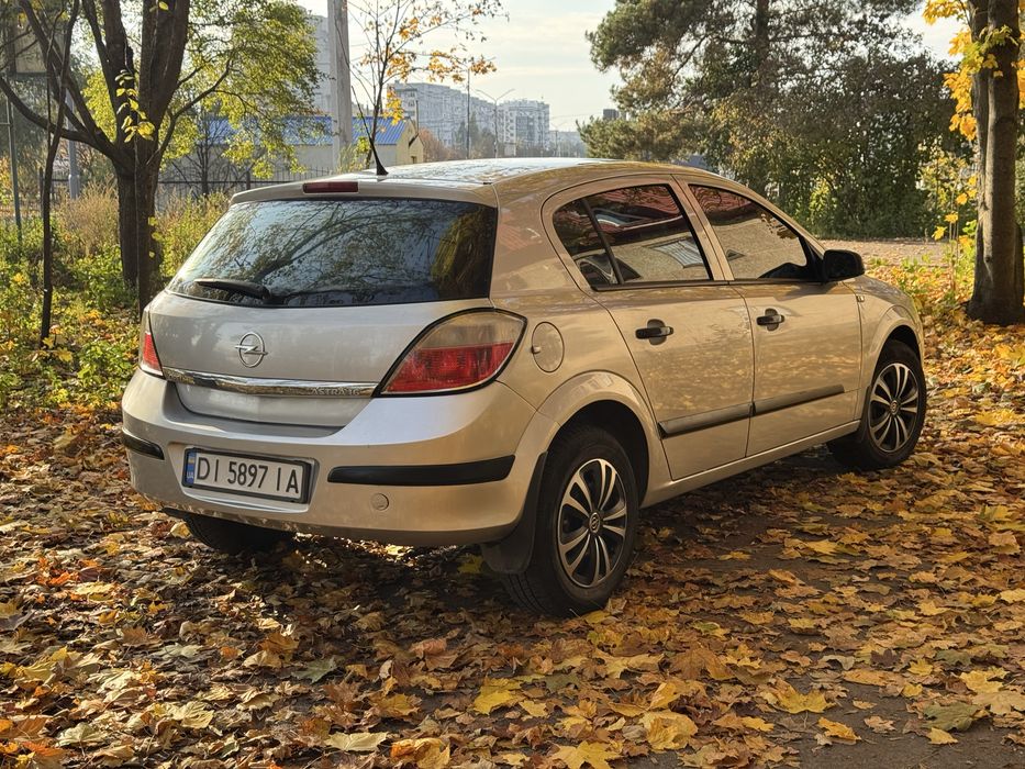 Opel Astra H| 1.6 бензин| 2006 рік