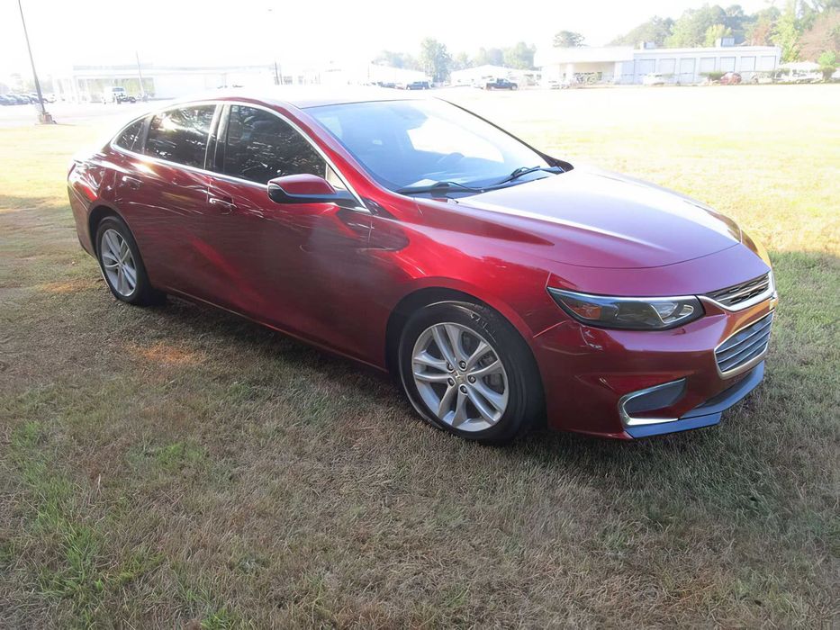 Chevrolet Malibu      2018