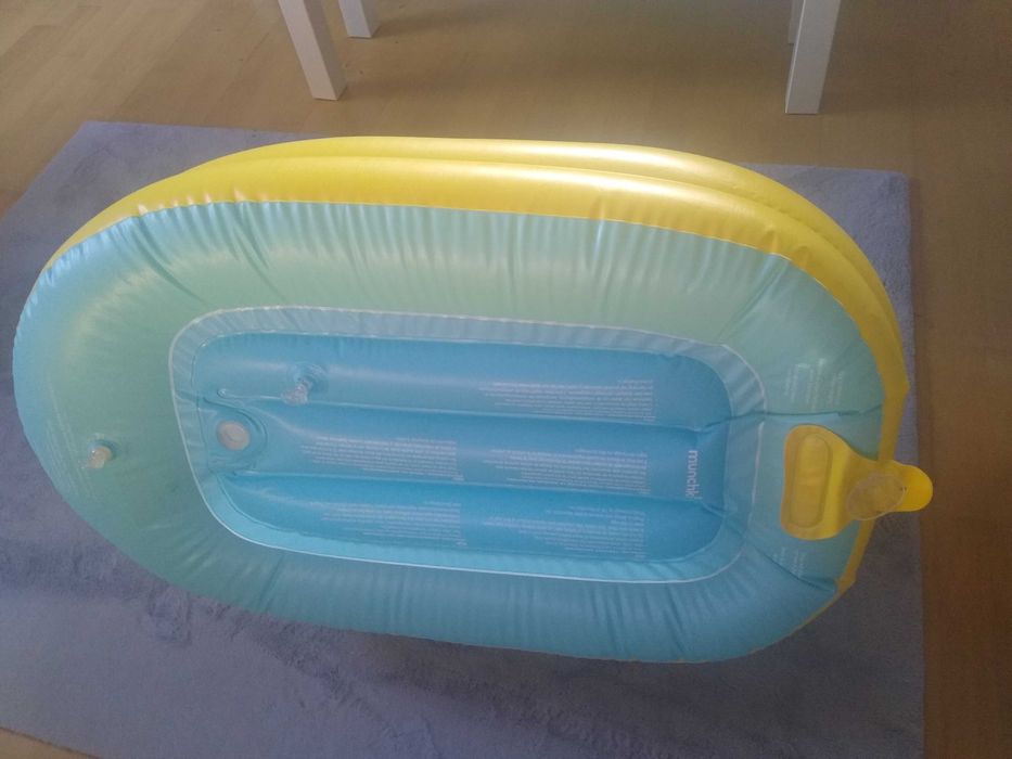 Munchkin kaczka wanienka  z czujnikiem temperatury