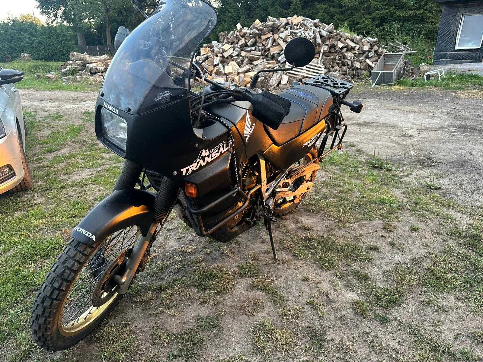 Honda XL600V Transalp 1990