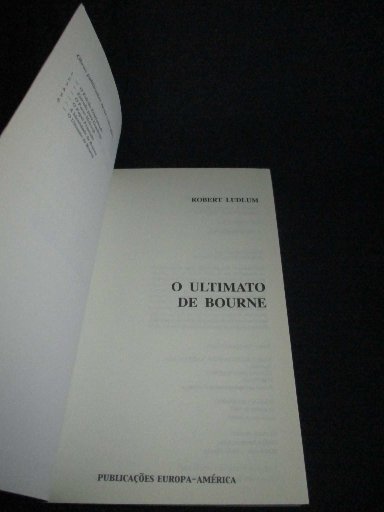 Livro O Ultimato de Bourne Robert Ludlum