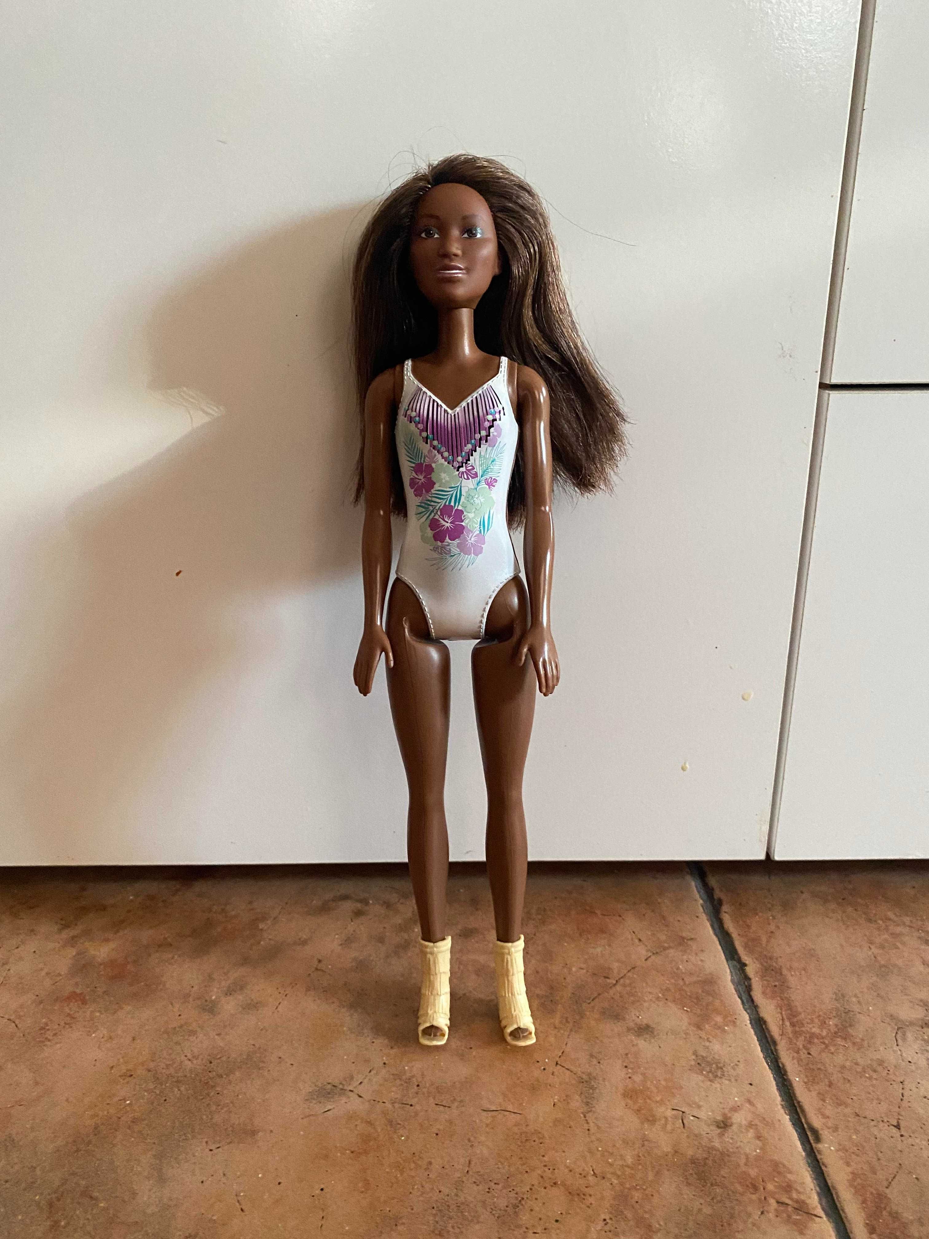 Lalka Barbie w stroju kąpielowym