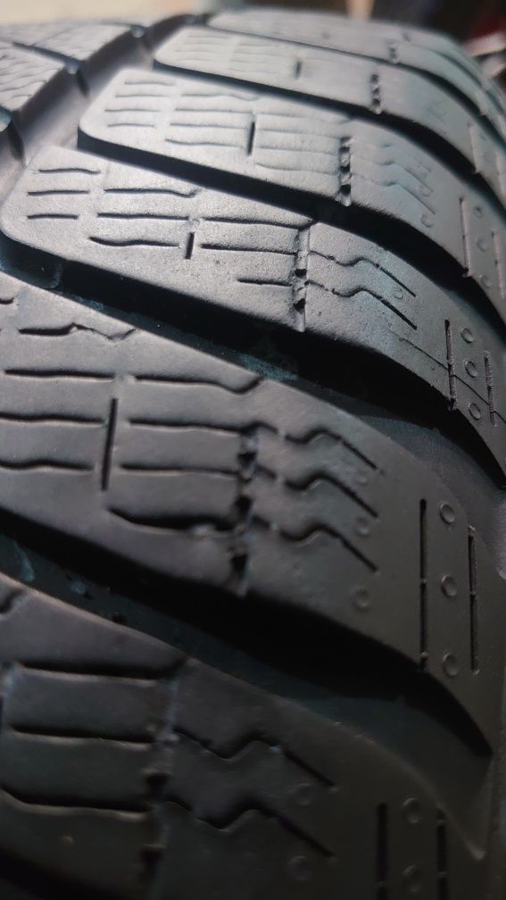 Зимняя шина одиночка Pirelli Sottozero 3 winter 225/55 r18 225 55 18