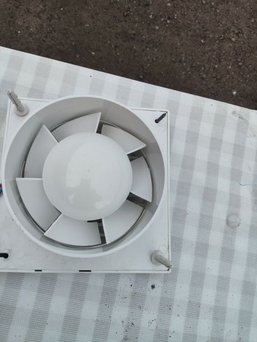 Витяжка Eleyas  Україна.