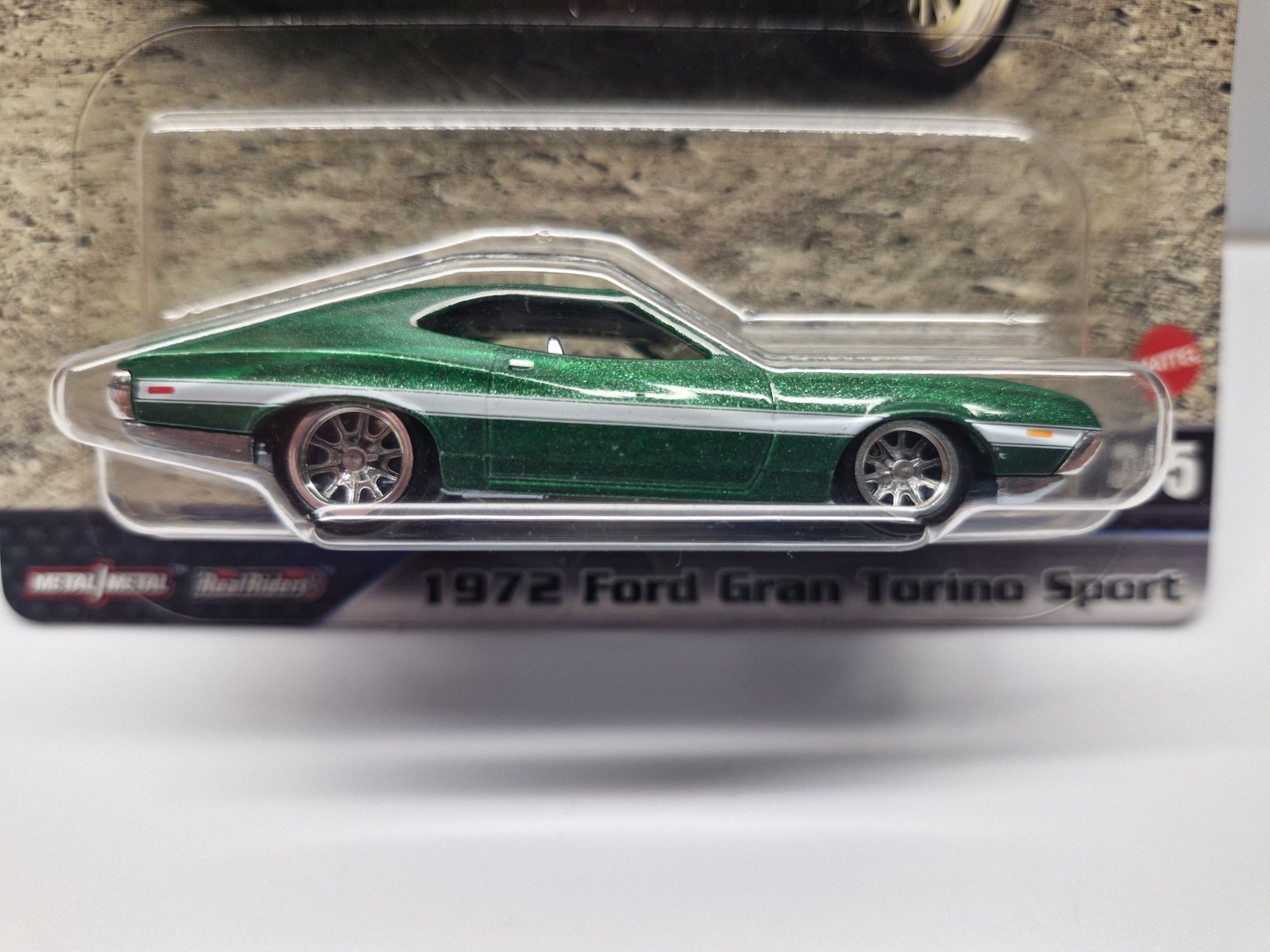 Hot wheels fast and furious ford gran torino