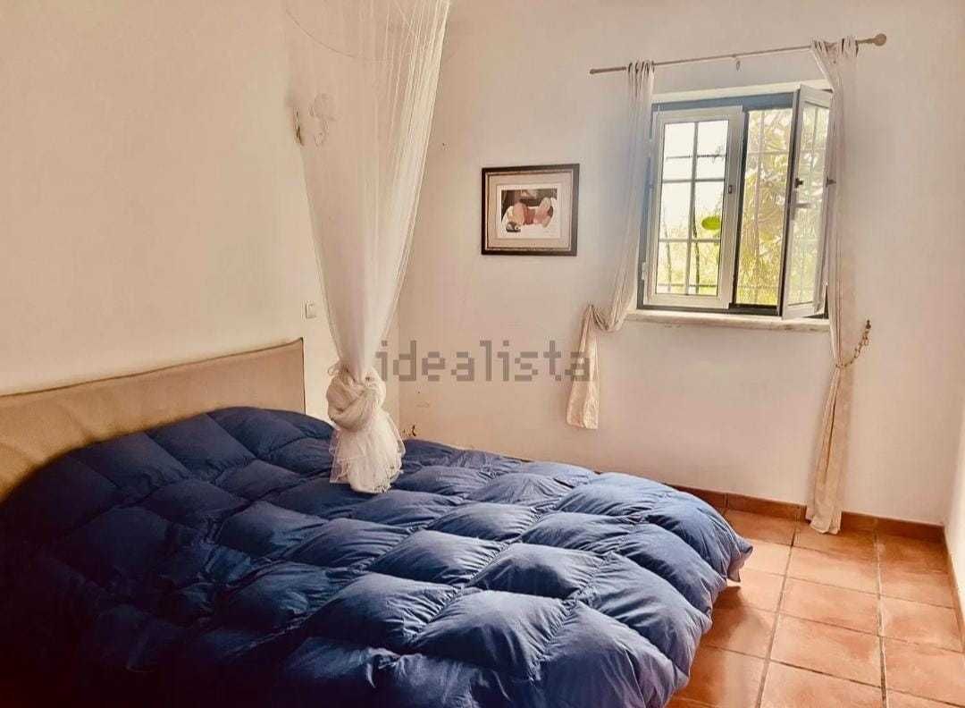 Quarto para alugar na Nazaré