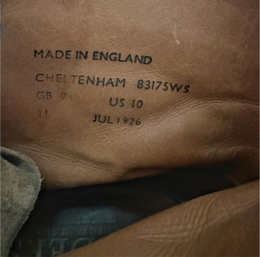 Чоловічі коричневі замшеві черевики броги Sanders Cheltenham 9 UK