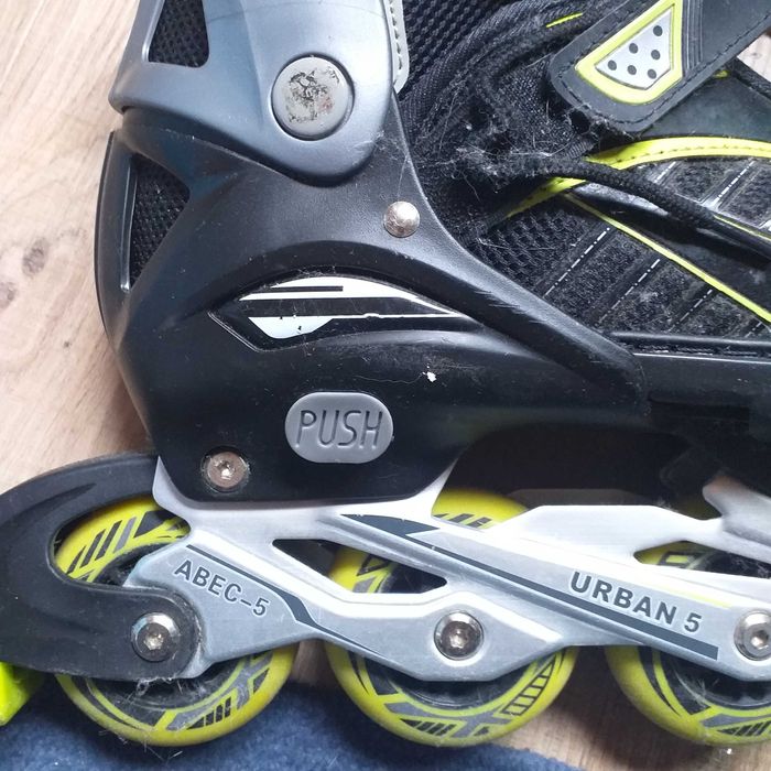 Vendo patins em linha