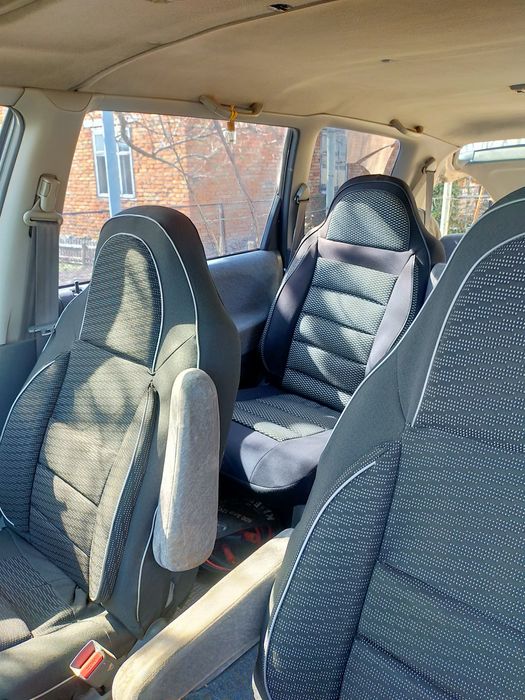 В продаже сімейное авто