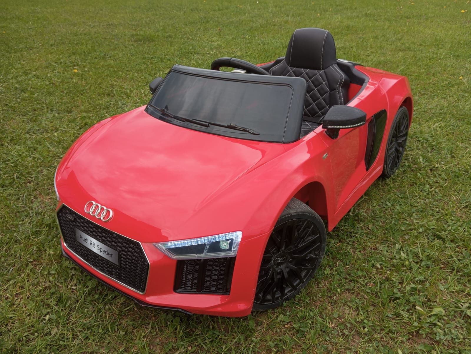 Autko elektryczne Audi R8 Spider