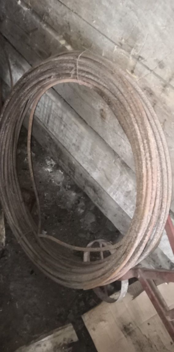 Drut zbrojeniowy gładki w kręgach fi 10
2 PLN / kg