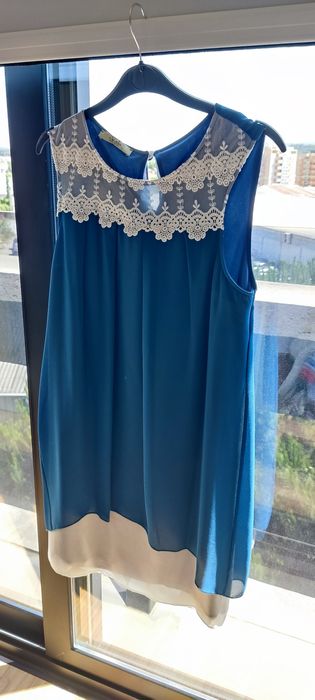 Vestido curto mulher