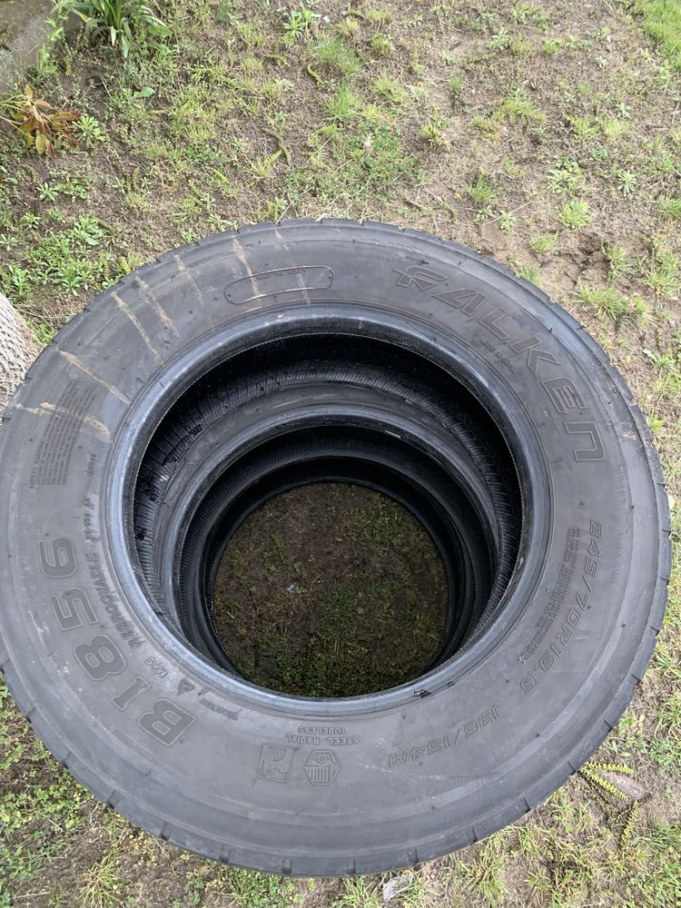 Шини falken 245/70 r19,5
