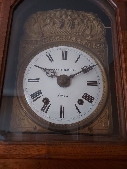 PARA DESPACHAR, CASA Á VENDA - Relógio de Pé Alto de Pêndulo antigo