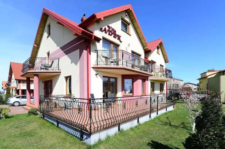 Władysławowo -  noclegi, pokoje i domki apartamentowe.