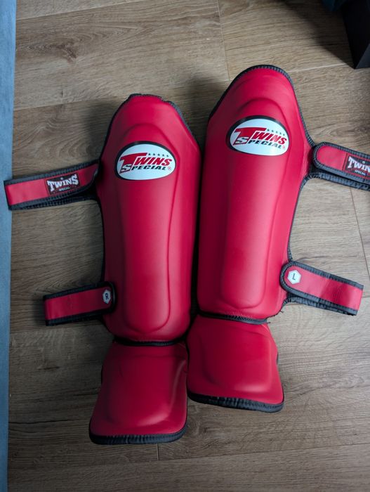 Ochraniacze piszczeli Twins SGL7