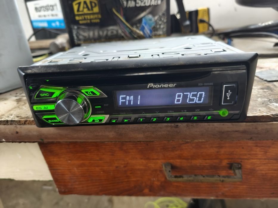 Магнитола Pioneer