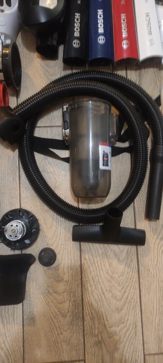 Акумуляторний пилосос bosh athlet zoo 25,2 v