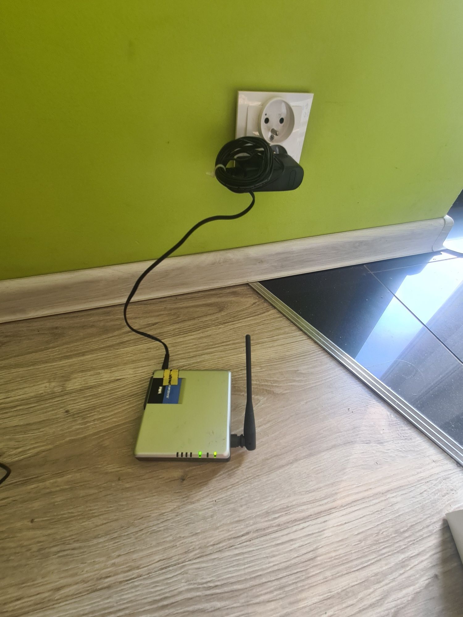 Router linksys  2.4 GHz