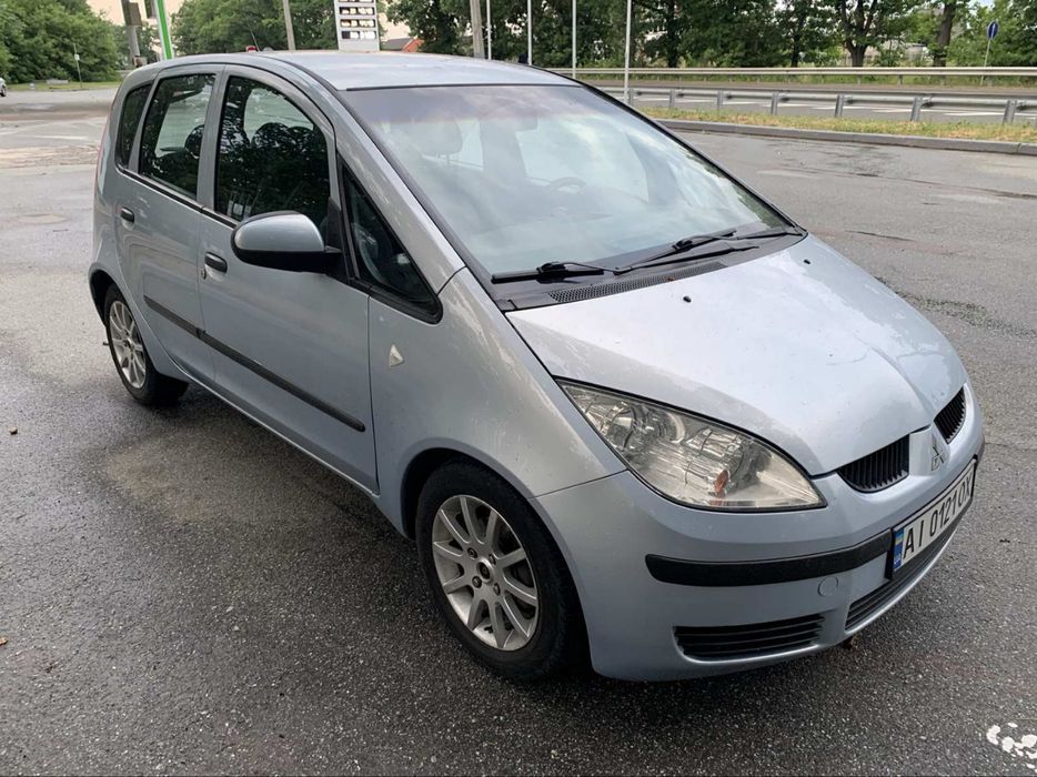 Mitsubishi Golt 1,3газ бензин