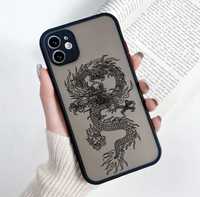 Чехол на айфон 11 с драконом, чёрный