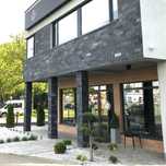 Płytki wapień Chittor Black naturalny 30x10x1-1,3 cm