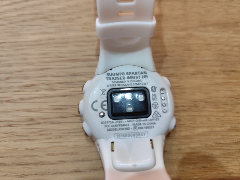 Relógio GPS SUUNTO SPARTAN trainer wrist HR
