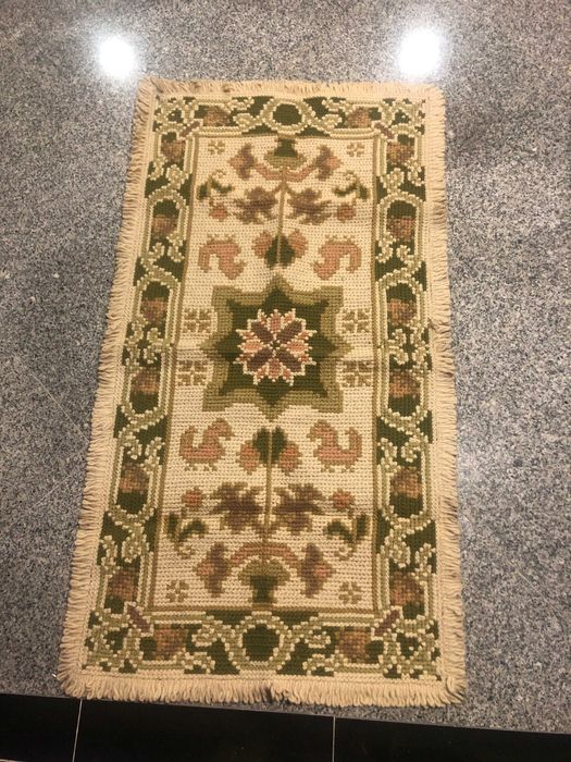 Venda de várias carpetes