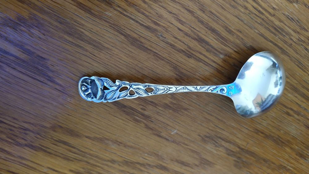 Srebrna łyżeczka do cukiernicy
