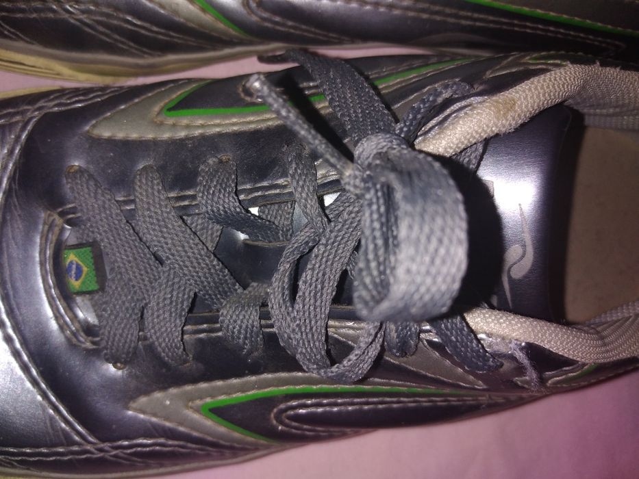Tenis homem Marca Dalponte tam 40 só 8€