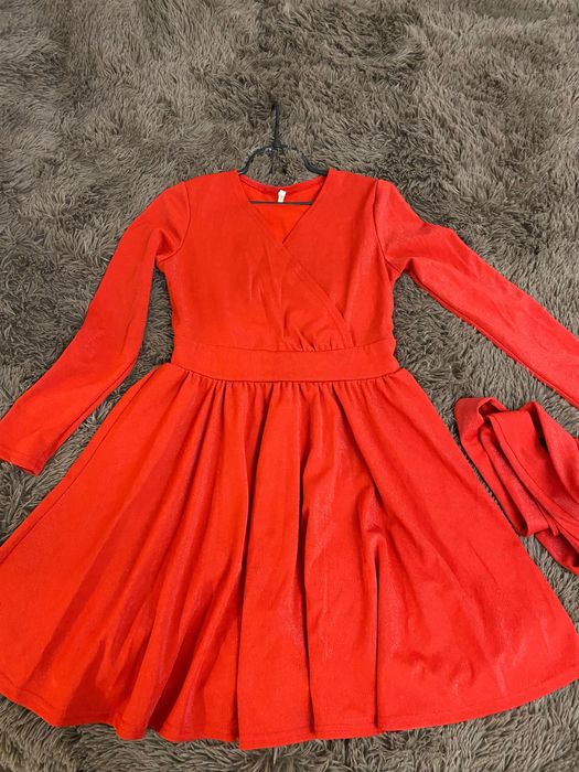 Святкове плаття, вечірні сукні, плаття жіночі  червоне, чорне