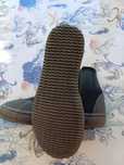 Vende se dois pares de  botas de neoprene 5 mm.