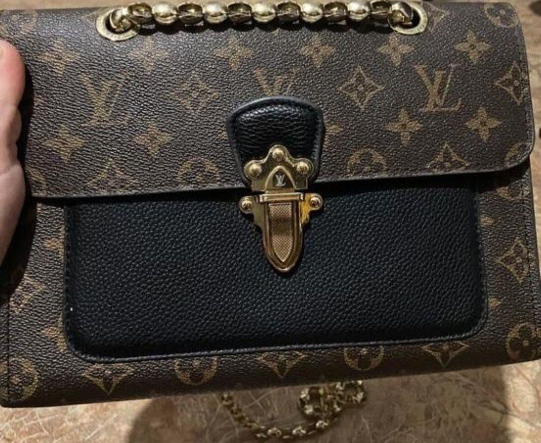 Брендова сумка Луї Віттон Louis Vuitton Victoire