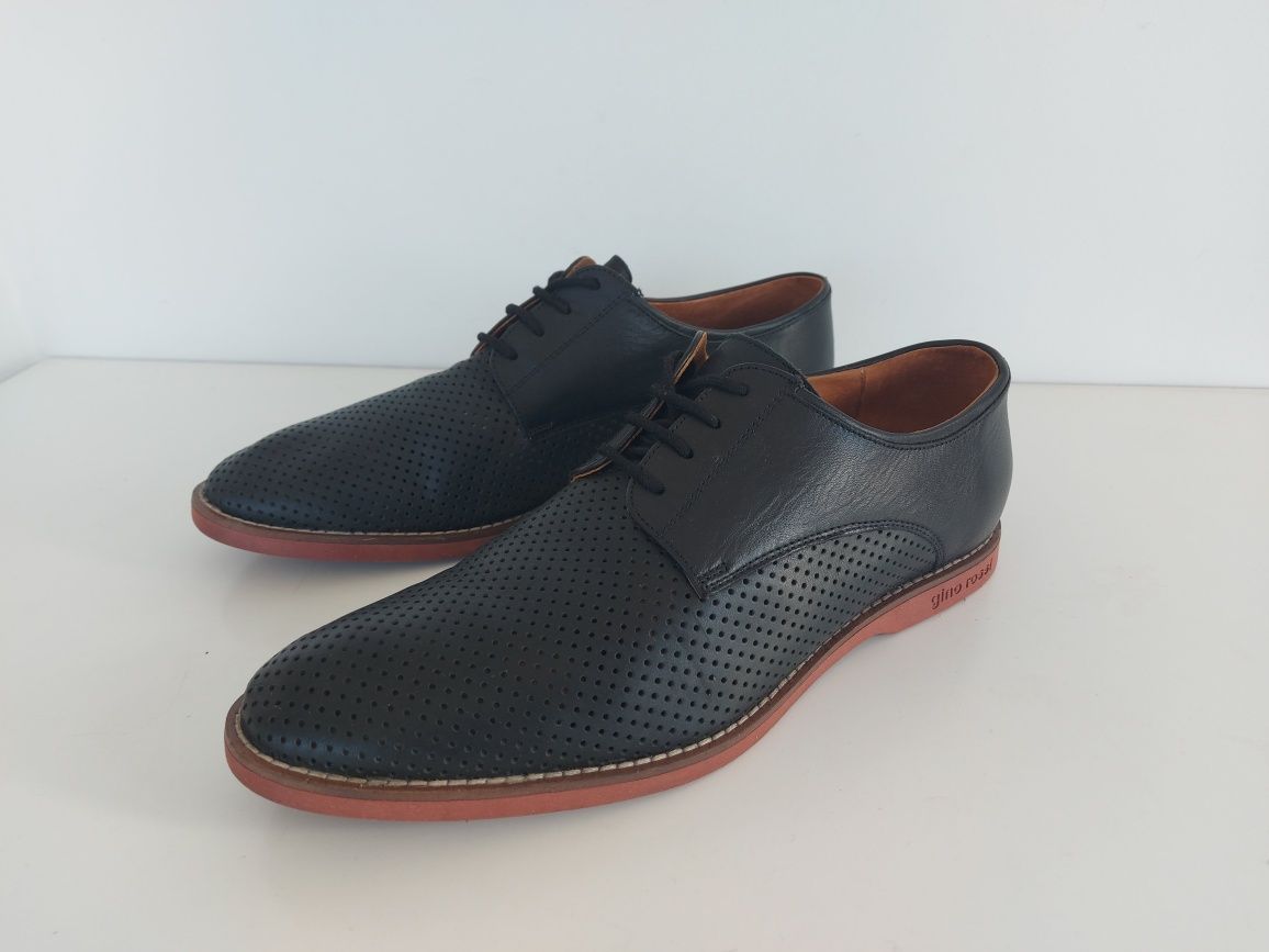 Buty męskie skórzane Gino Rossi w rozmiarze 42