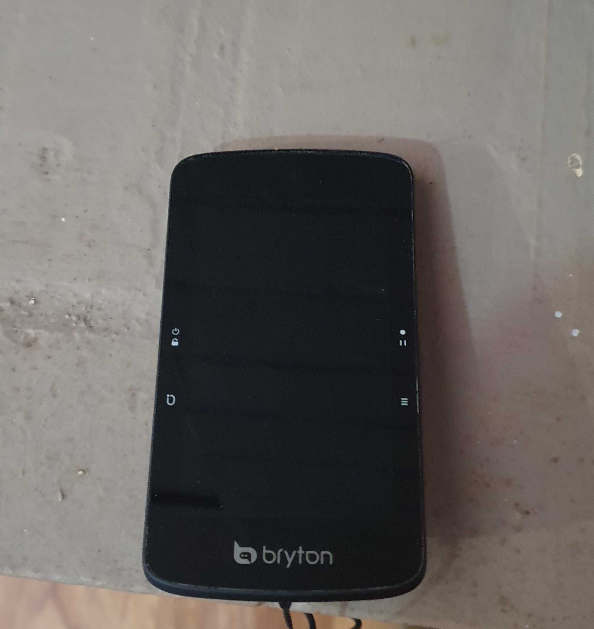 Bryton S800. Como novo