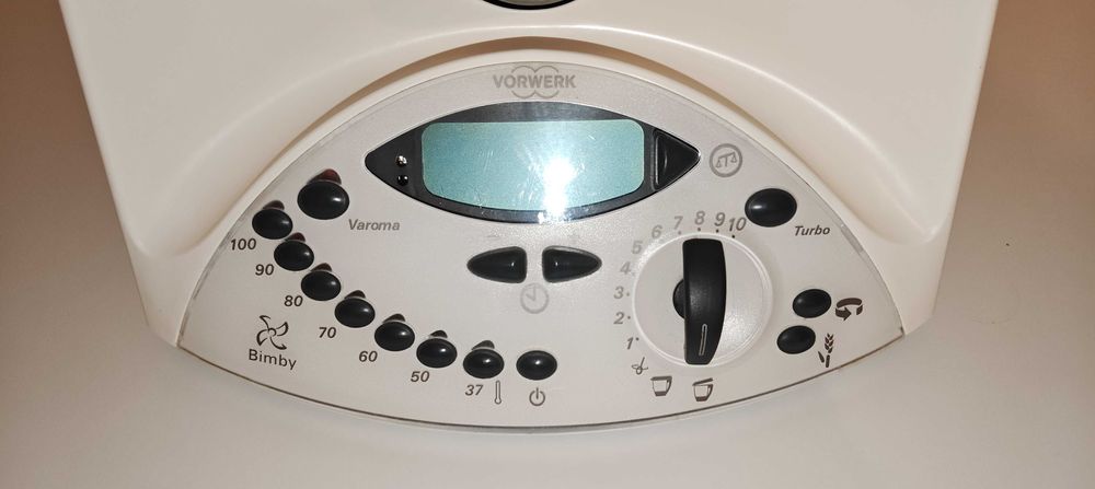 Bimby TM31  bem estimada c/ acessórios