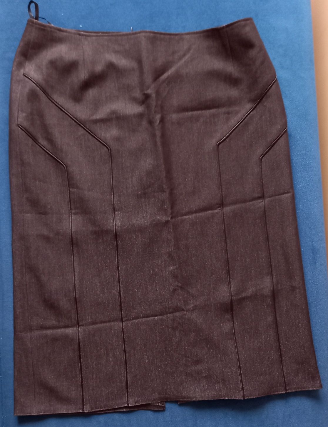 Spódnica- elegancka, ołówkowa, brąz z połyskiem (nowa)