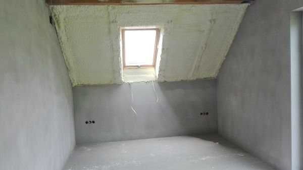 Ocieplanie pianką i celulozą