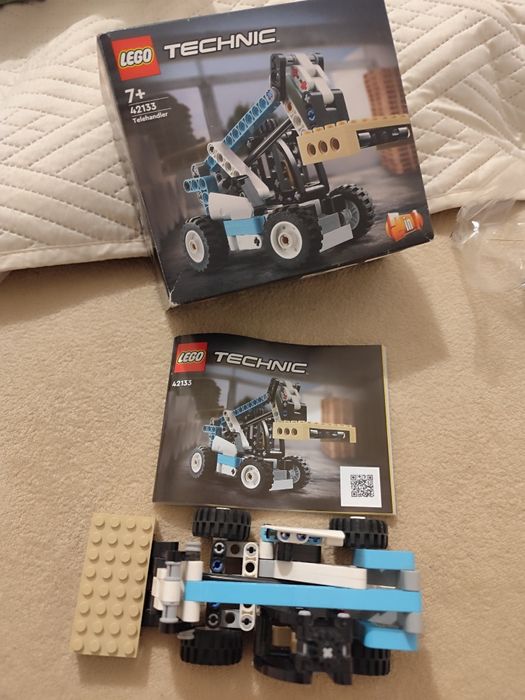 LEGO technic 42133 wózek widłowy