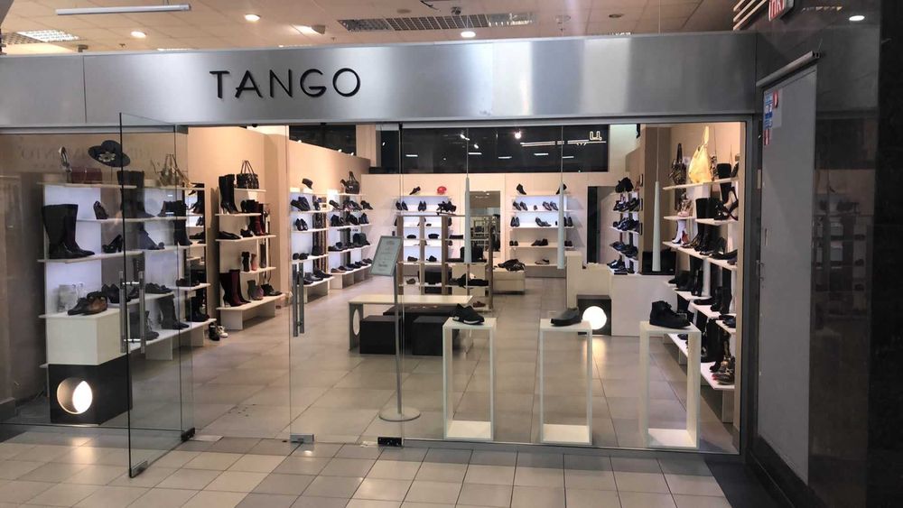 Магазин італійського взуття преміум классу