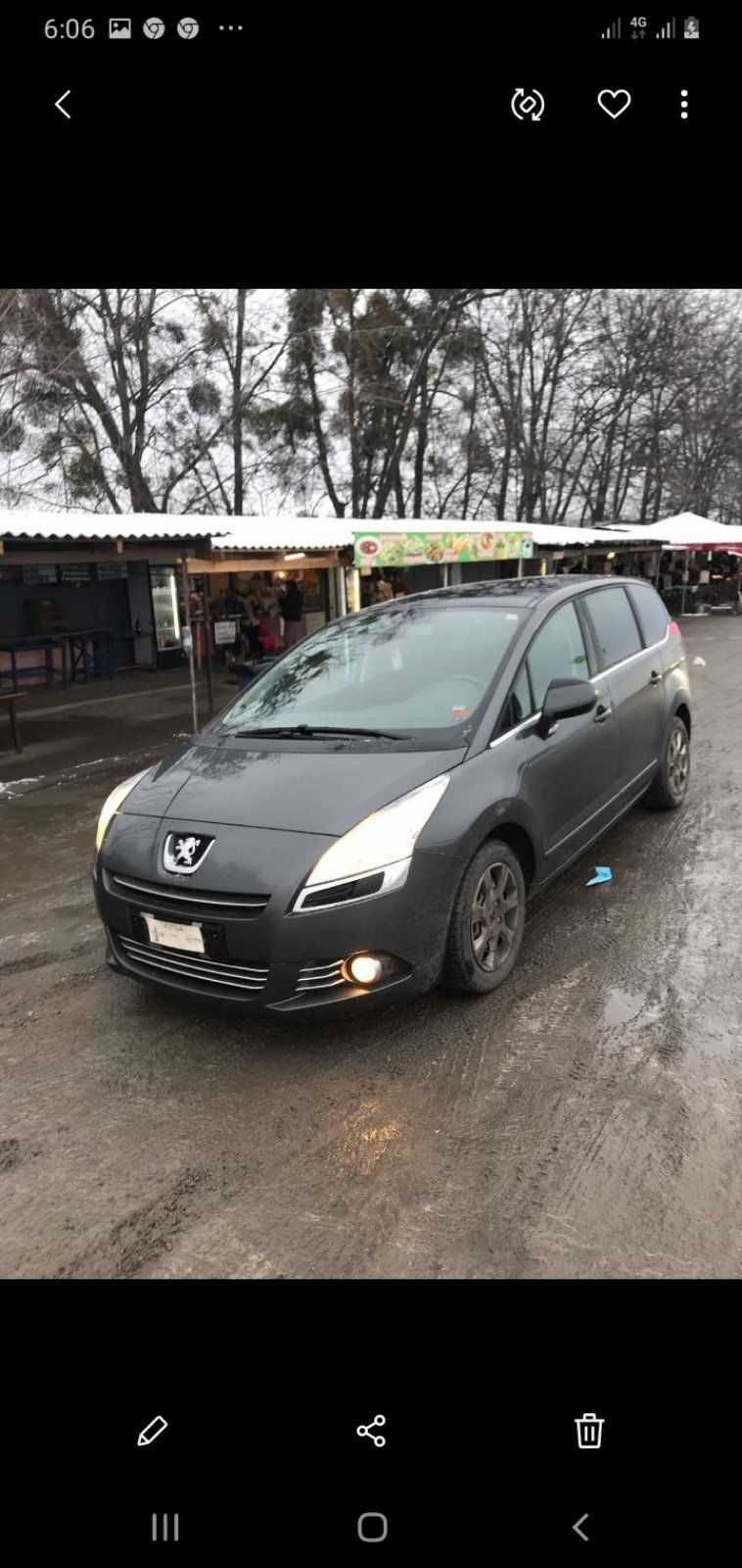 Peugeot 5008 2011р.