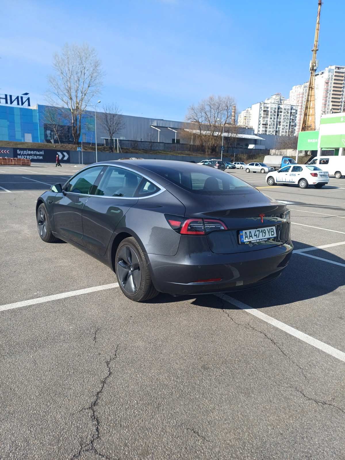Продам Tesla Model 3 2018г