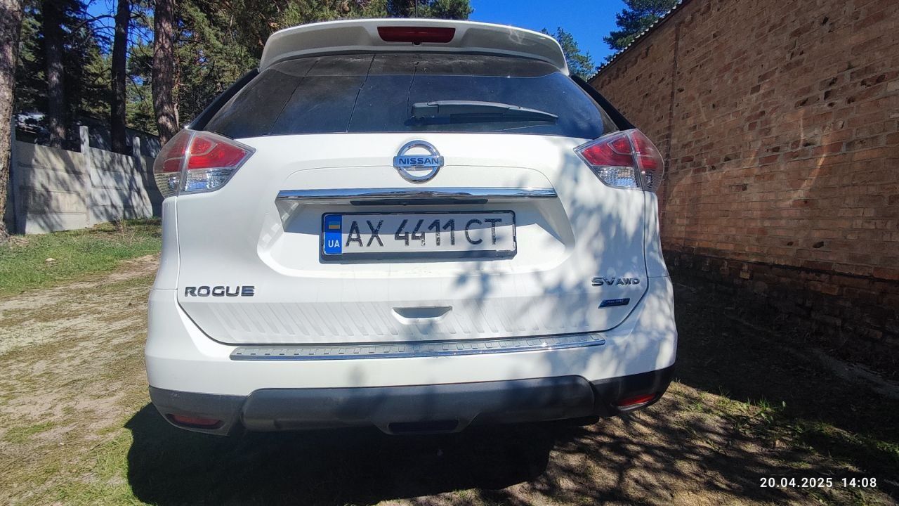 Продам Nissan Rogue