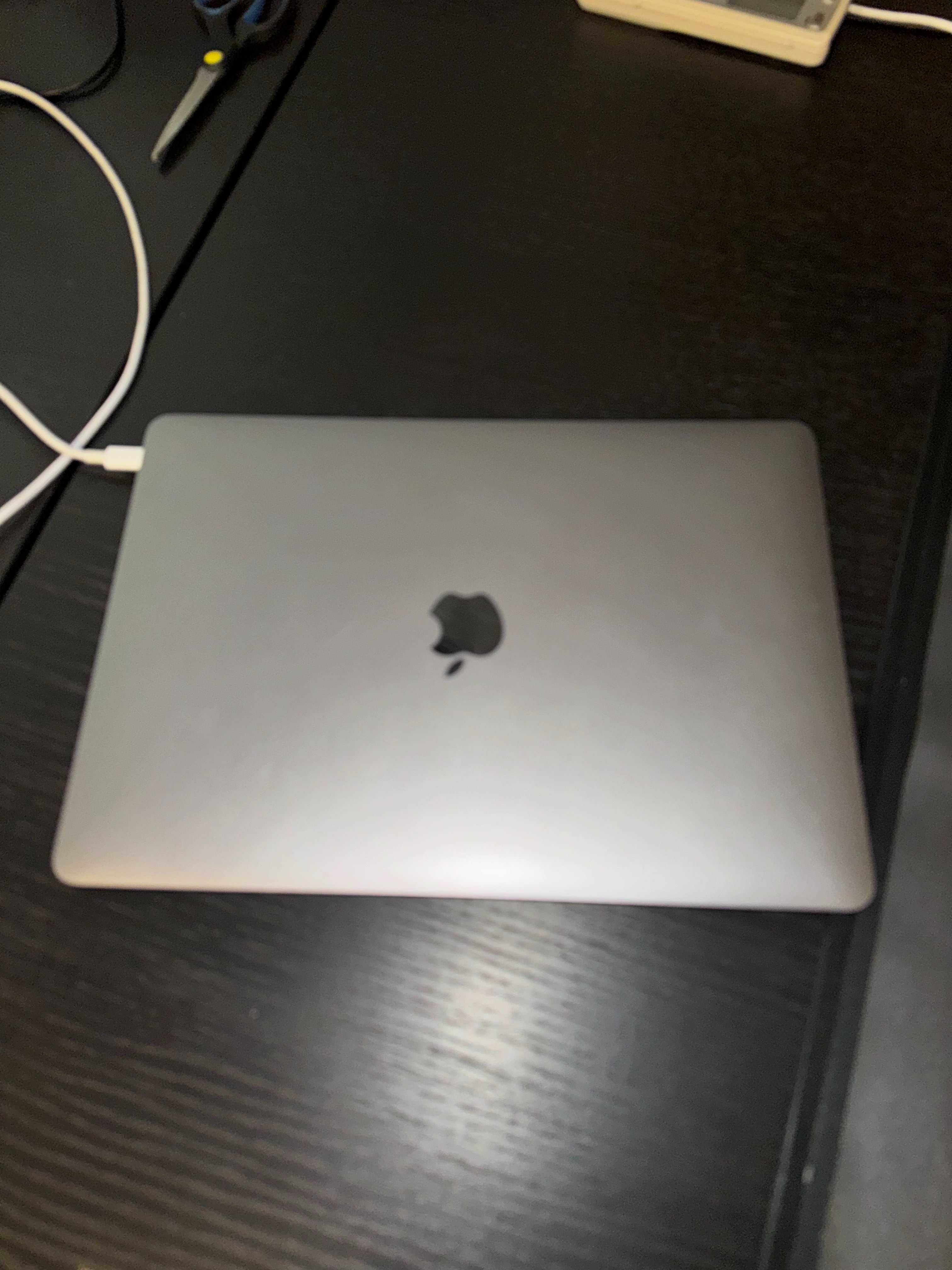 Apple MacBook Air M1 2020