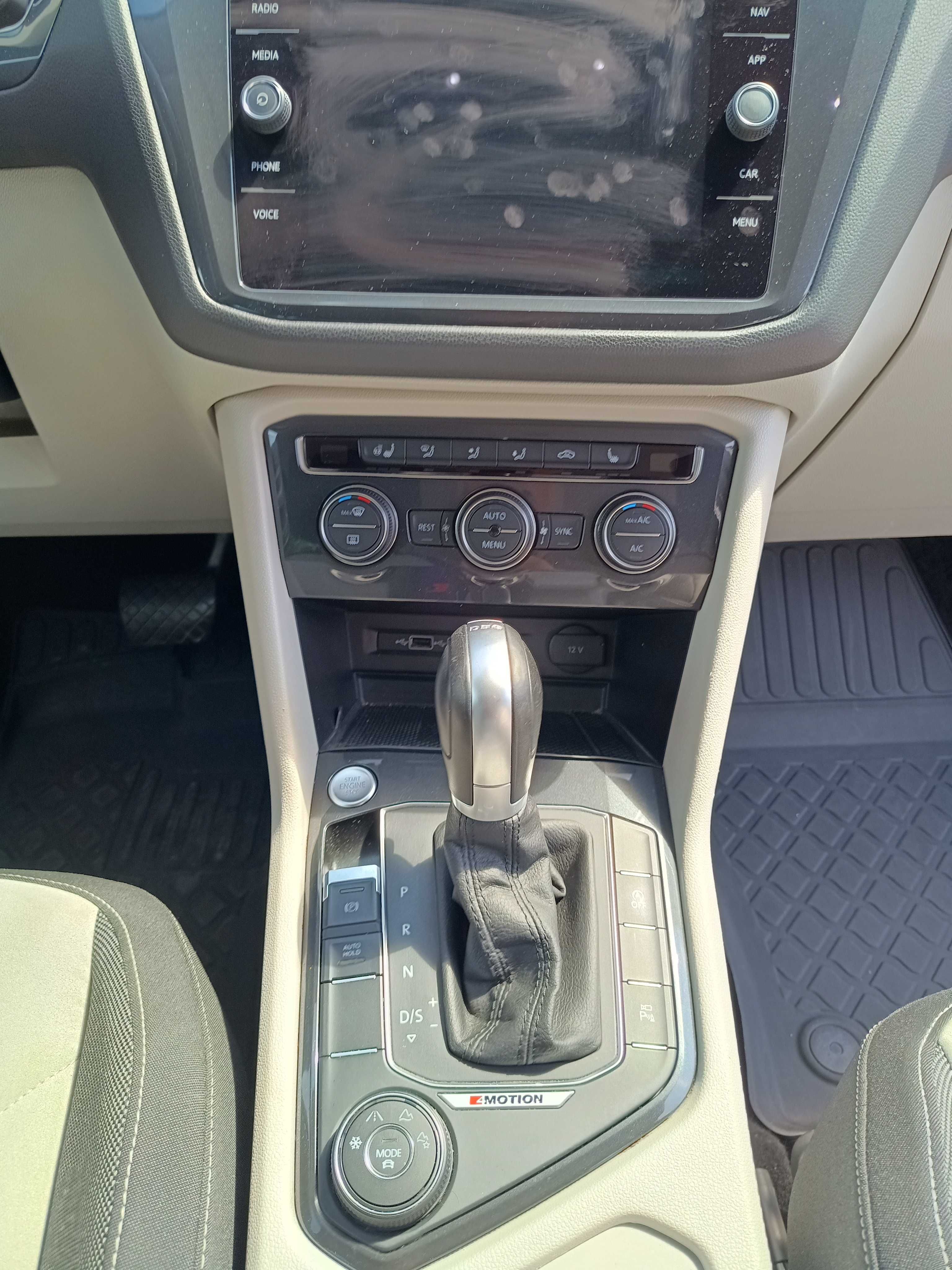 VW TIGUAN 2,0 Tdi automat